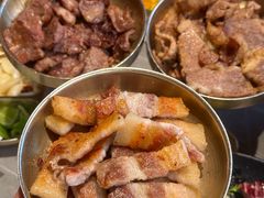 -草家酱蟹炭火烤肉店(珲春南路一店)