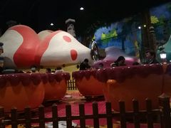 -蓝精灵乐园·世茂精灵之城主题乐园