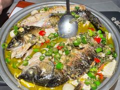 -令狐冲·炭烤活鱼(宝龙店)