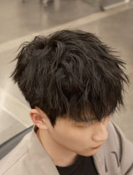 -厘里·salon