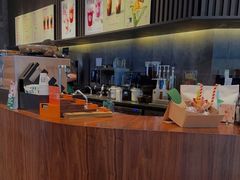 -星巴克(杭州临平银泰城B1店)
