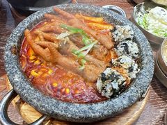 韩式年糕鸡爪锅-双门洞·森系料理(体育西店)