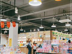 -雨丝书店(综合商业楼店)
