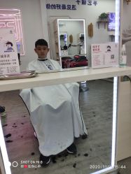 -手艺铺子·专注男士理发