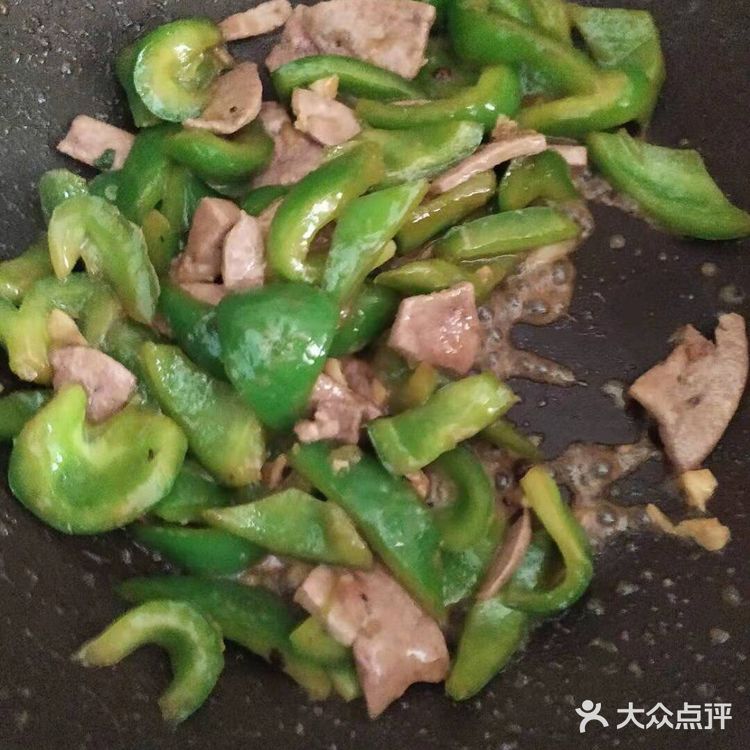 超级下饭菜十分钟搞定的圆椒炒猪肝  猪肝营养丰富软糯