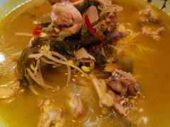酸汤牛蛙面-哇蛙牛功夫面渝都料理(龙阳广场店)