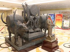 -华西龙希大酒店旅游观光区