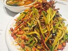 招牌大拌菜-胖太太四川麻辣排骨串(镇江路分店)