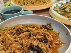 -合合春饼·酱骨·东北菜(潘家园店)