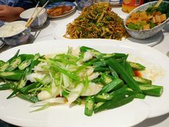 -大宝全猪馆(南京路店)