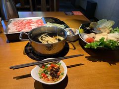 -呷哺呷哺(松北万象汇店)