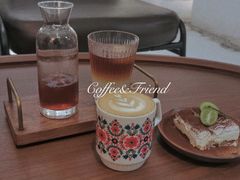 提拉米苏-COTTON CAFE(德信·中外公寓店)