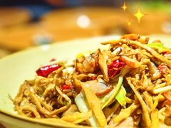 -九锅一堂酸菜鱼(学府凯德店)