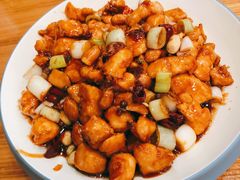 宫爆鸡丁-陈傻子餐厅(世纪都会店)