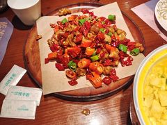 -罗氏十三活虾餐厅(光谷K11购物艺术中心店)