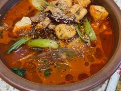 -小董哥烤串·爆汁大油边(故宫店)