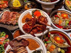 -草家酱蟹炭火烤肉店(珲春南路二店)