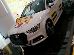 -华润万家(凯德广场店)