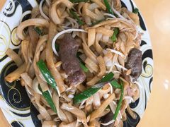 -鹏城人家海鲜酒家·23年老字号(较场尾店)
