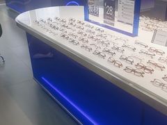 -优购镜仓(六角广场店)