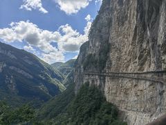 -鹿院坪生态旅游景区