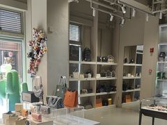 -FUN LUXURY范加奢品(蟠龙天地店)