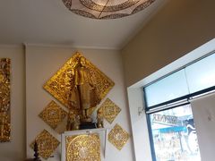 -Thai Pothong Restaurant