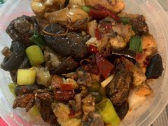 -红鼻子桂林米粉(金唐新光界店)