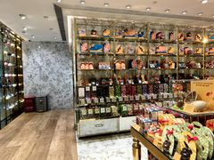 -VENCHI 闻绮(北京国贸商城店)