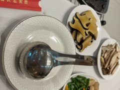 -天宜隆蘑菇宴火锅(石景山旗舰店)