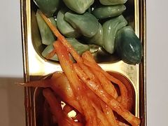 -冰城焰会大丰收铁锅炖(萝岗万达金街店)