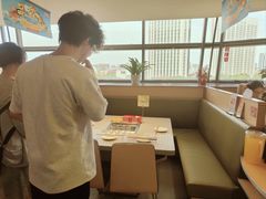 -海底捞火锅(宝龙广场夜宵主题店)