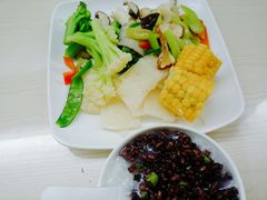 -文星素食(兴华路店)