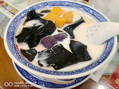 -赵记传承特色牛奶甜品(泉城广场店)