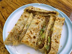 -溢心园香河肉饼总店