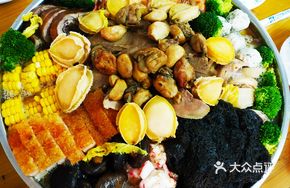 Huang's Large Plate Dish