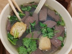 -佬钱湾仔(衣裳街店)