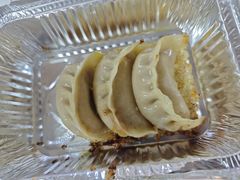 -周震馄饨