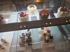 -花花卷卷·鲜食蛋糕(静安久光百货店)