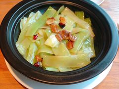 香嗜青笋煲-马仕玖煲·融合菜·酥不腻烤鸭(人大店)