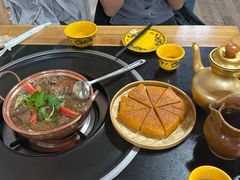 -银同牦牛肉火锅