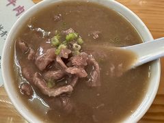 -溪畔老牌永定牛肉小吃(兴发大厦店)