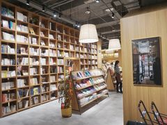 -百新书局(尚悦湾店)