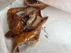 玻璃皮红烧乳鸽-整只乳鸽GetSQUAB(西华路店)