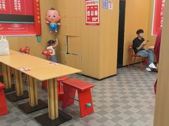 -塔斯汀中国汉堡(白云京溪地铁站店)