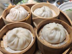 -馋三尺蟹粉小笼(人民广场店)