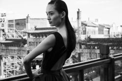 -变画·发型STUDIO