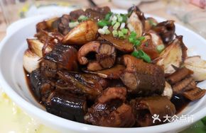 Braised Wild Eel Tubes