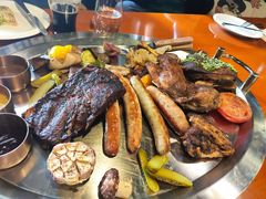 布拉格宇宙万物超级大拼盘-布拉格餐厅· 中欧捷克菜(全国首店)