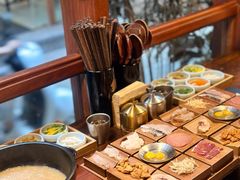 -银米·云南传统过桥米线(双廊黑金冠店)